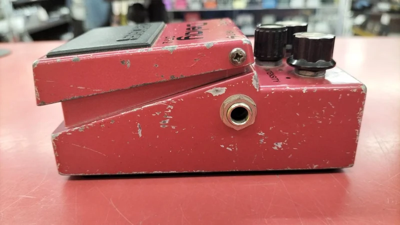 BOSS Effektpedal DM-2 (frühes Modell)