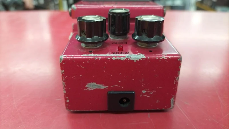 BOSS Effektpedal DM-2 (frühes Modell)
