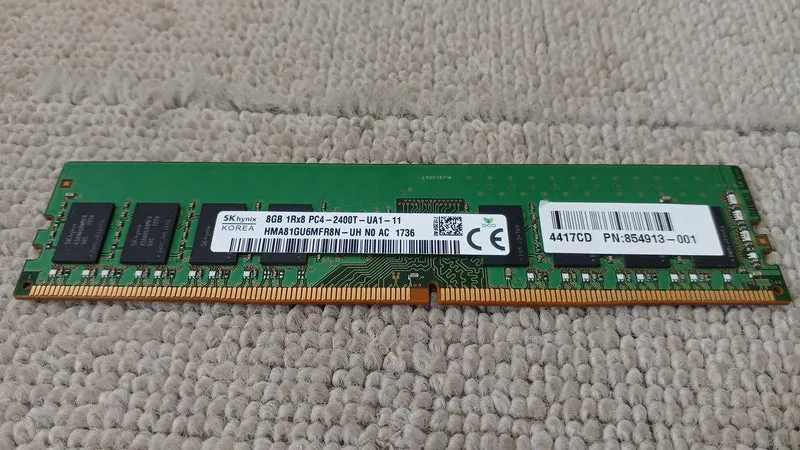 SKHYNIX Speicher HMA81GU6MFR8N