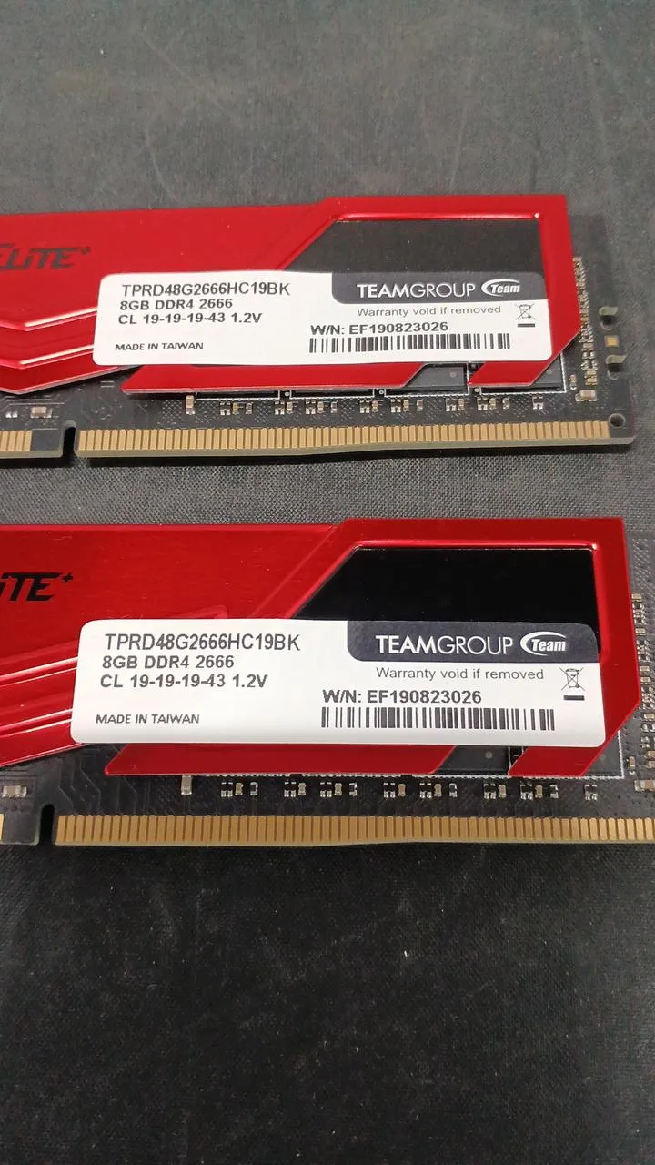 TEAM DDR4-2666 16GB (8*2) TPRD48G2666HC19BK