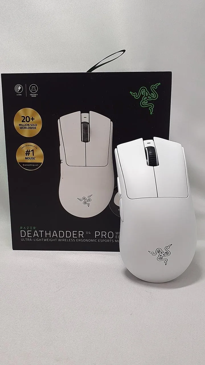 RAZER Gaming-Maus DEATHADDER V4 PRO