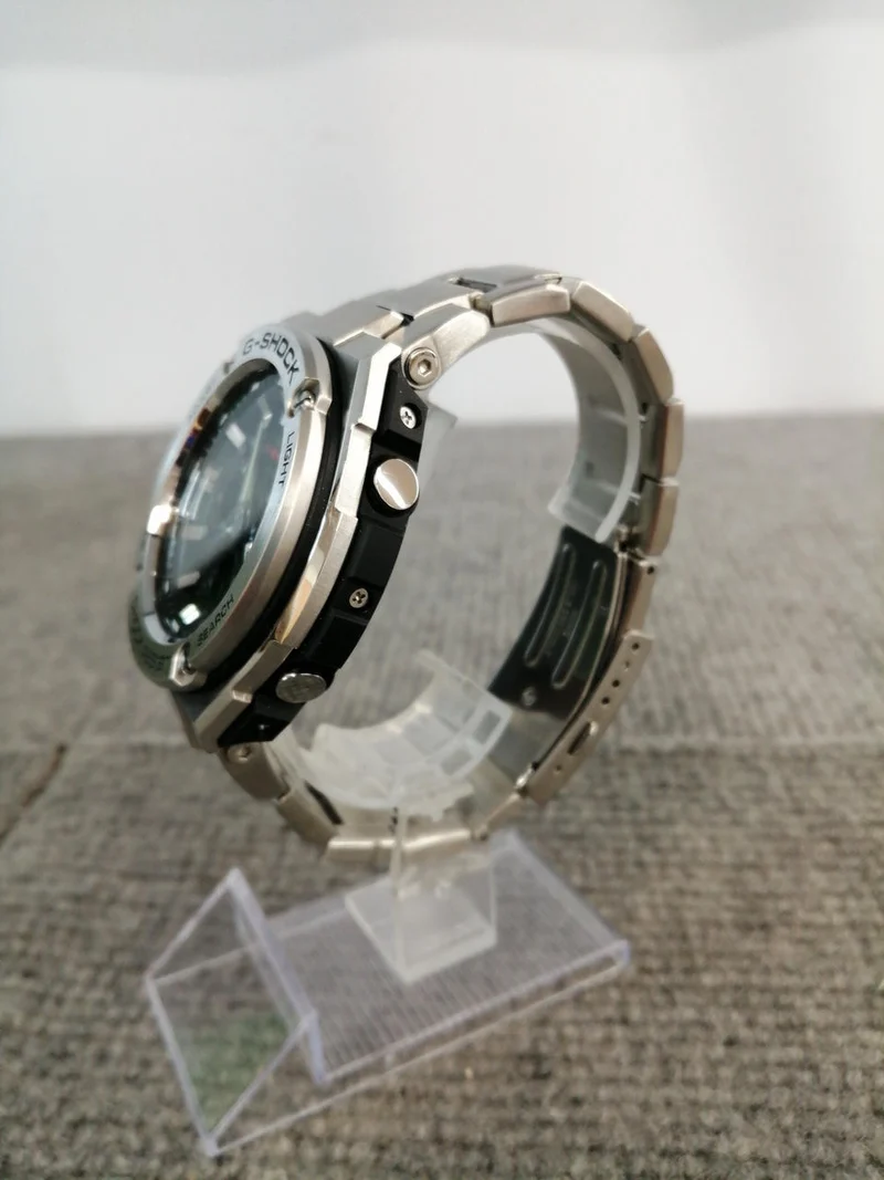 CASIO G-SHOCK GST-W110D