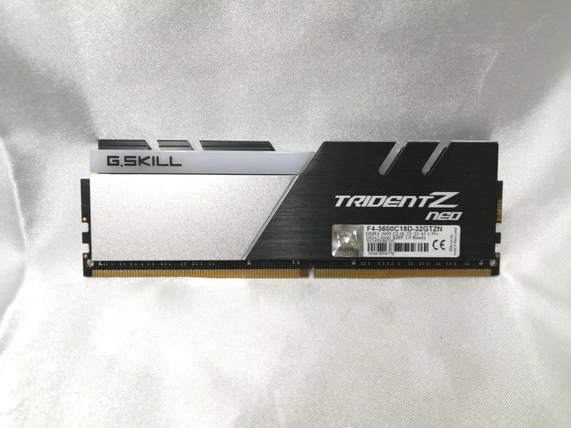 G.SKILL Speicher: F4-3600C18D-32GTZN