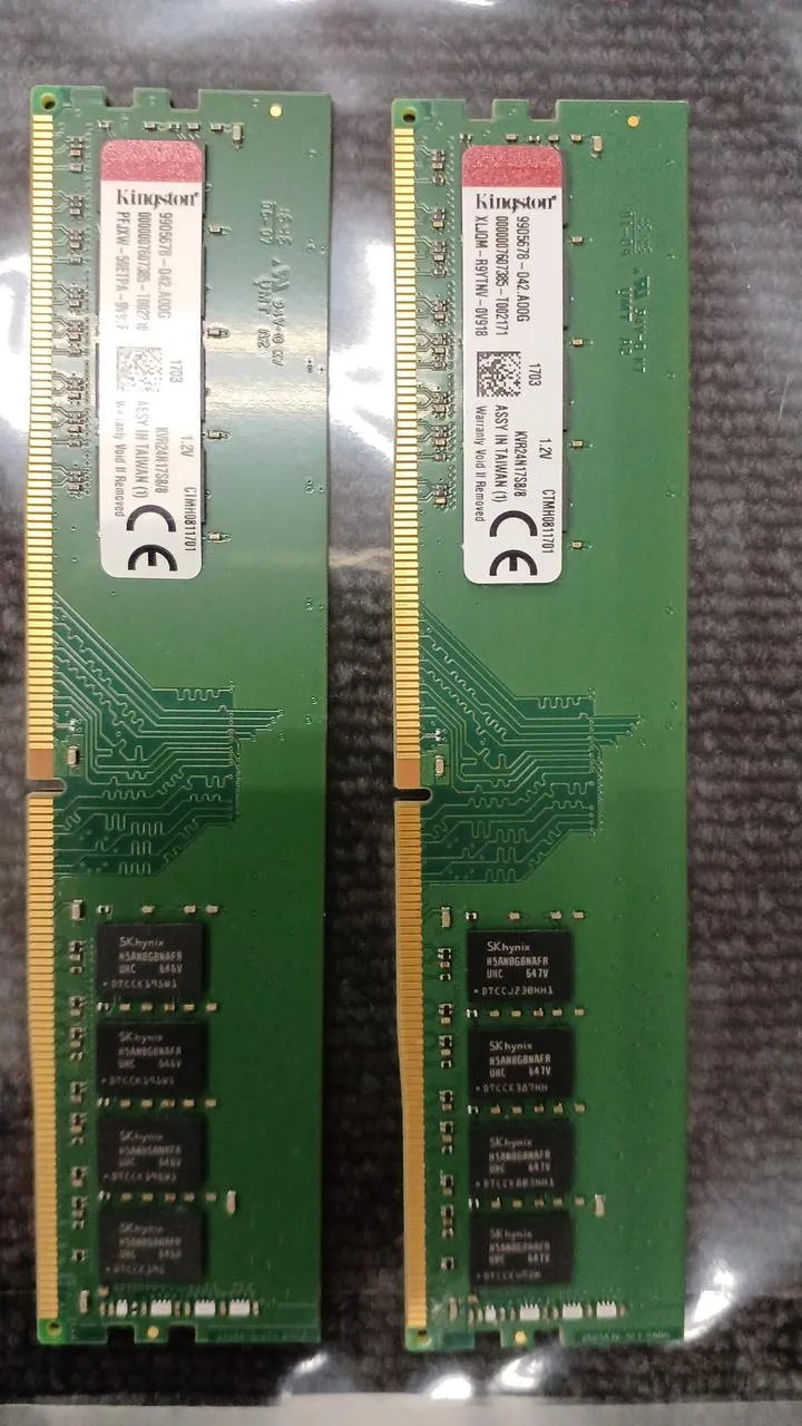 KINGSTON DDR4 Desktop-Speicher KVR24N17S8/8