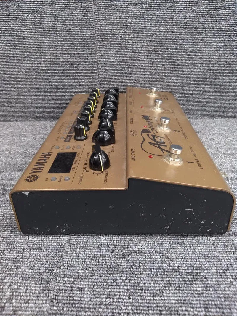 YAMAHA AG-STOMP Effektpedal