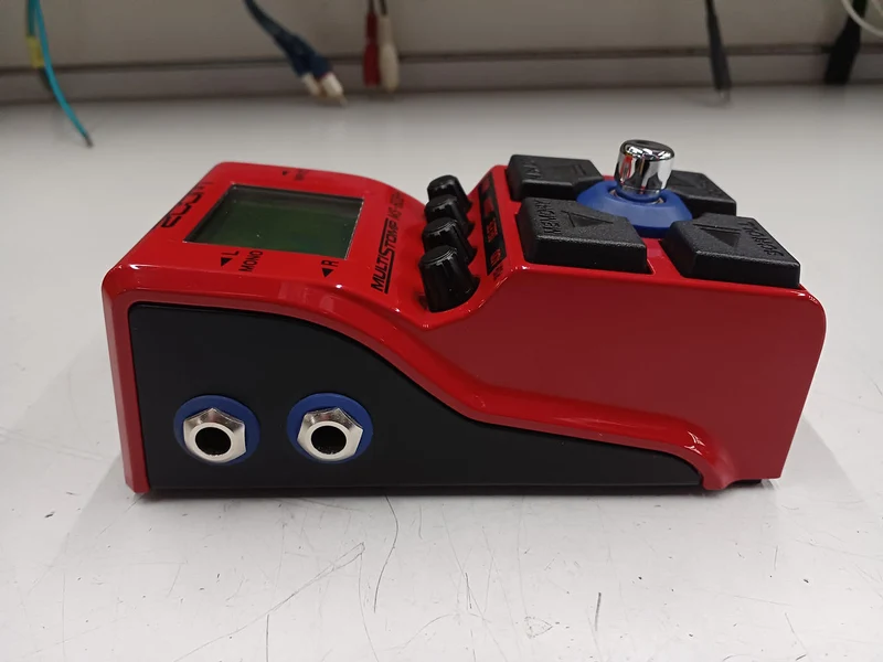 ZOOM Multi-Effekte MS60B+