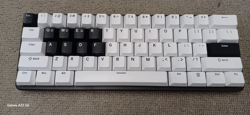 PULSAR Gaming-Tastatur PCMK3HE6O1W