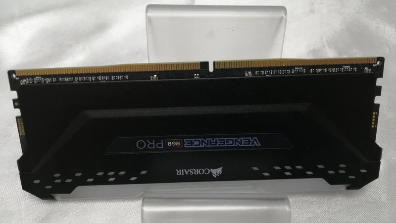 CORSAIR PC-Speicher CMW32GX4M2A2666C16