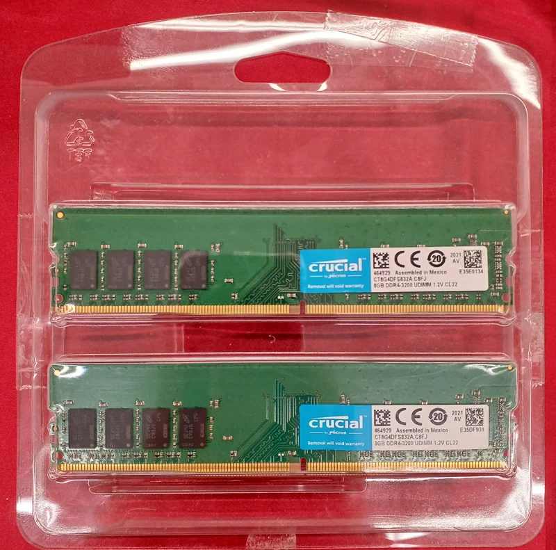 CRUCIAL DDR4 PC-Speicher CT8GDFS832A, 2er-Set