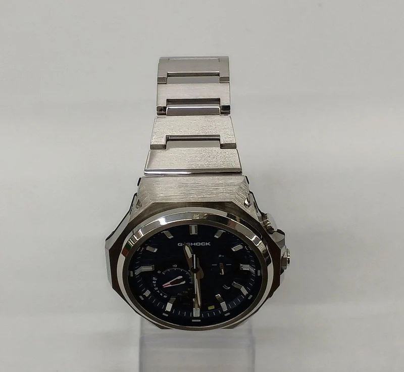 CASIO G-SHOCK GST-B1000
