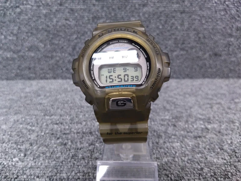 CASIO G-SHOCK DW-6900WF