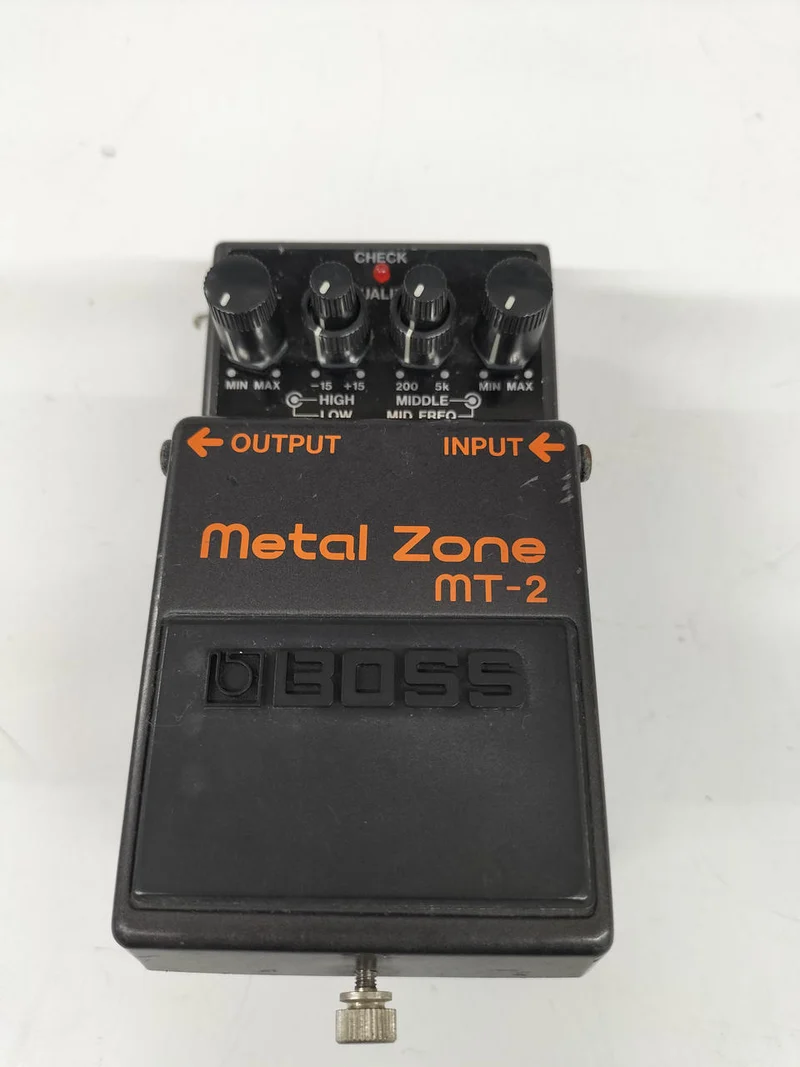 BOSS Distortion MT-2