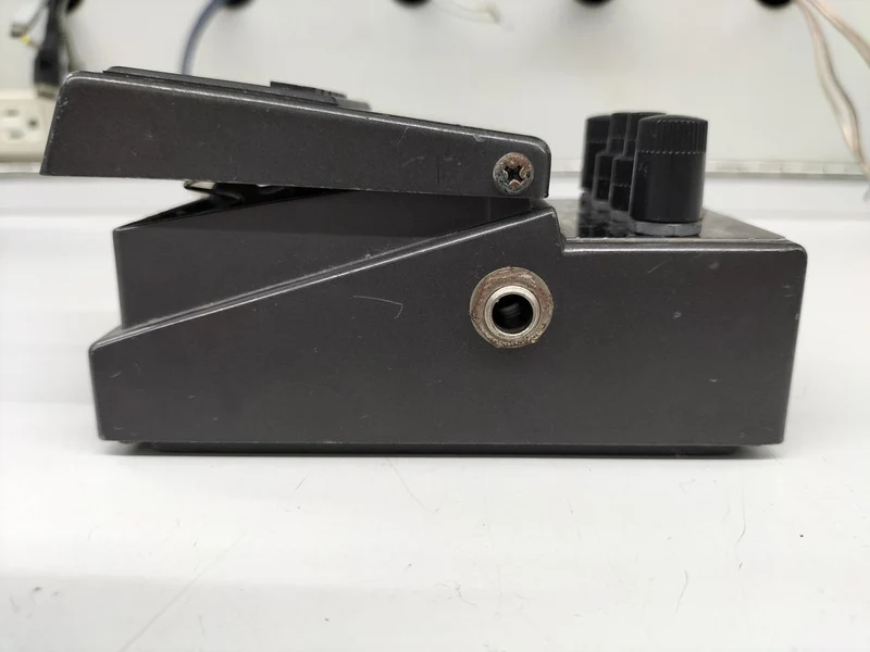 BOSS Distortion MT-2