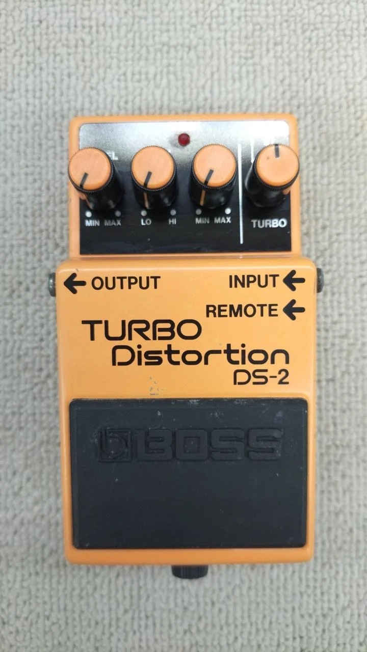BOSS DS-2 Effektpedal