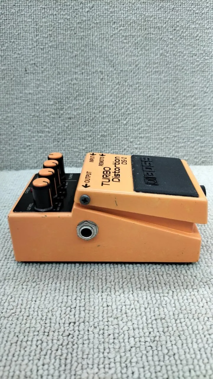 BOSS DS-2 Effektpedal