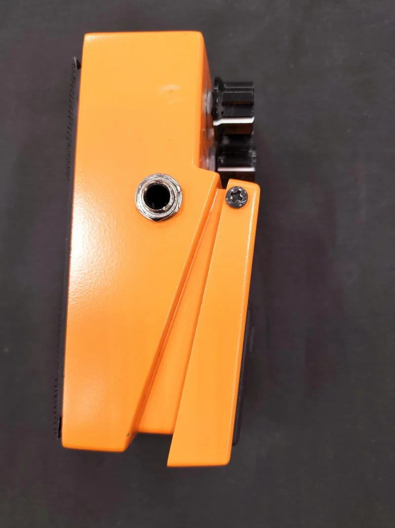 BOSS Effektpedal: Distortion DS-1