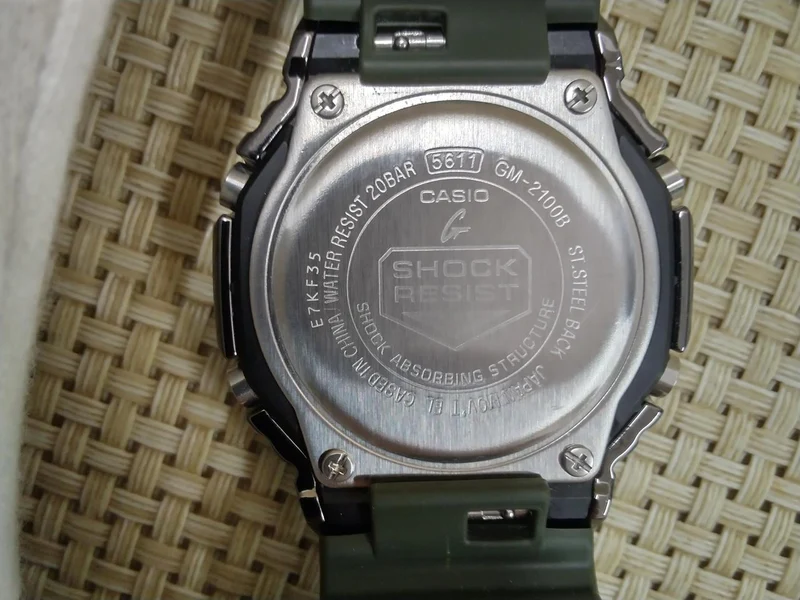 CASIO G-SHOCK GM-2100B