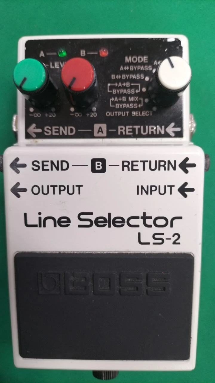 BOSS Line Selector LS-2