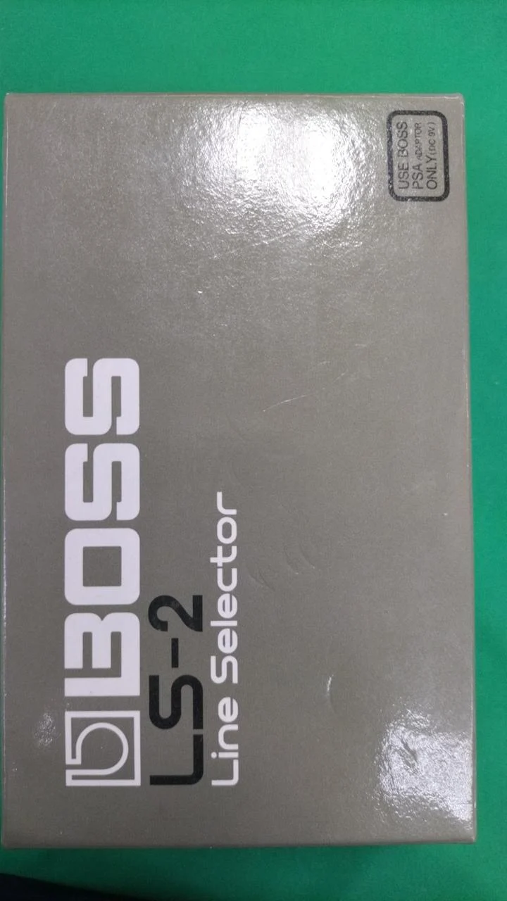 BOSS Line Selector LS-2