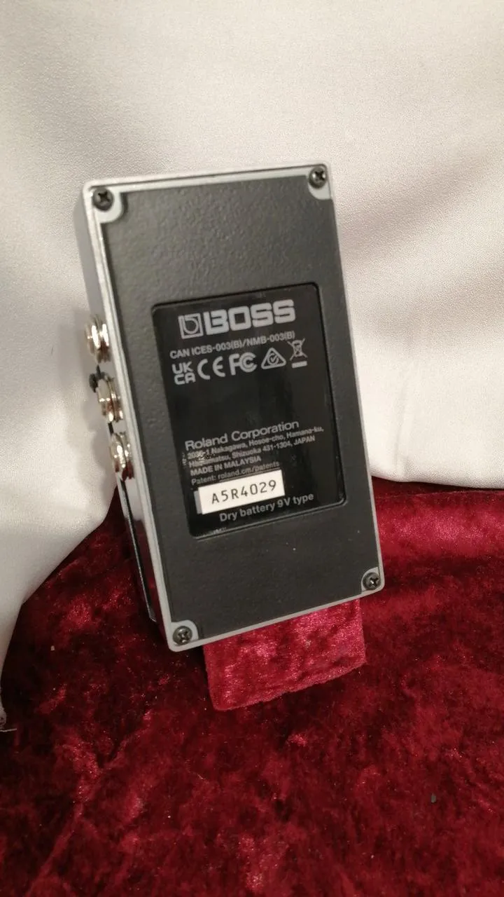 BOSS Effektpedal IR-2