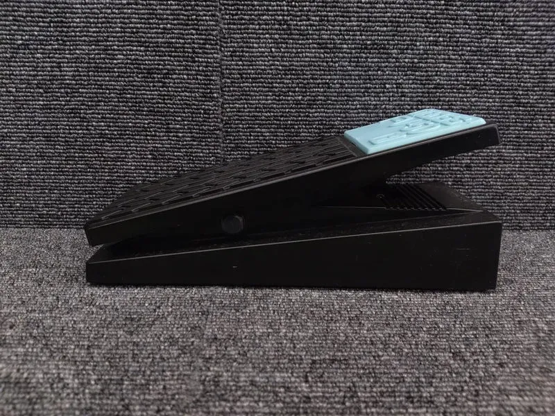 BOSS Volume Pedal FV-50H