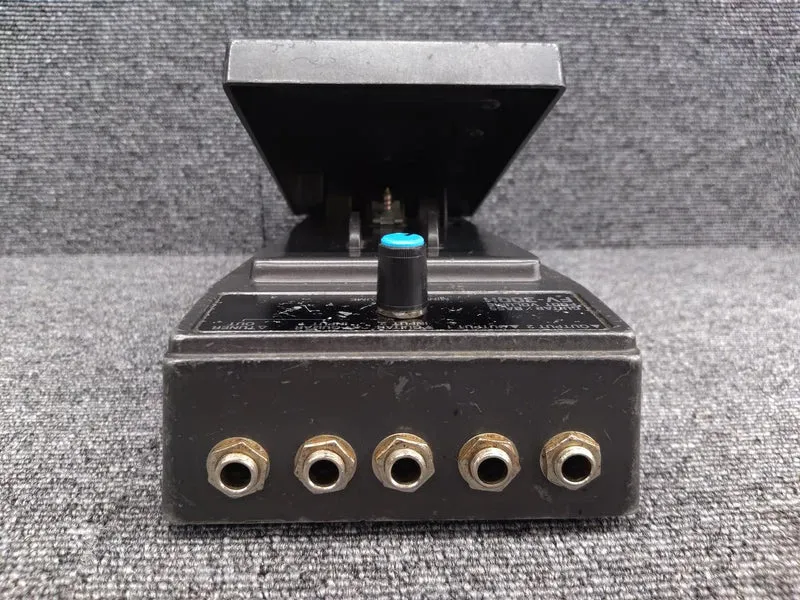 BOSS Volume Pedal FV-300H