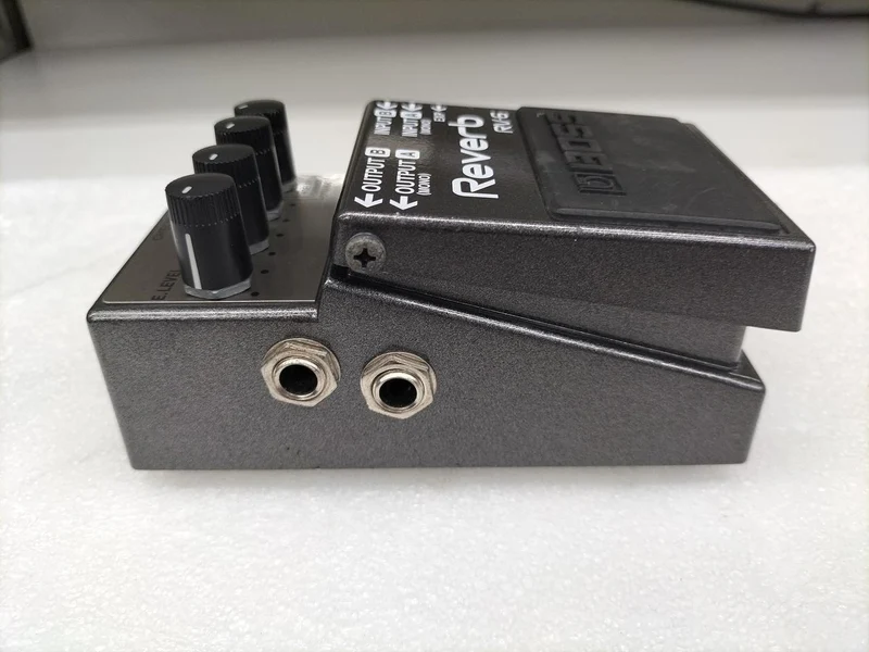 BOSS Reverb RV-6