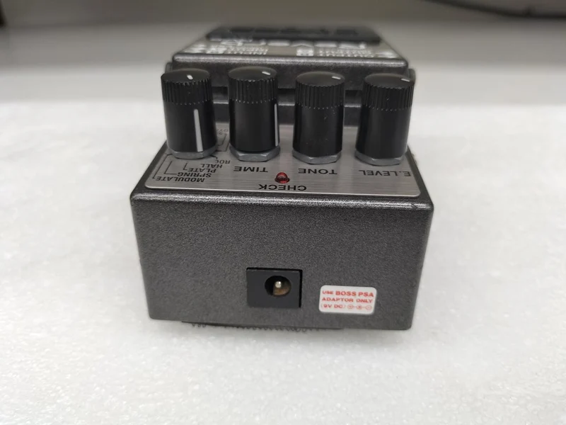 BOSS Reverb RV-6