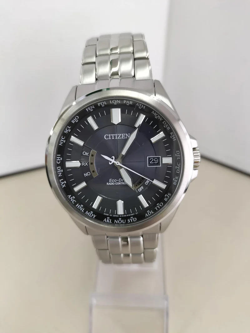 CITIZEN Funkgesteuerte Uhr CB0011-69L