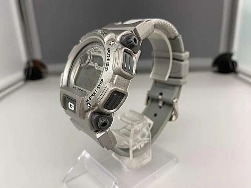 CASIO Triple Crown of Surfing Modell DW-9000AS