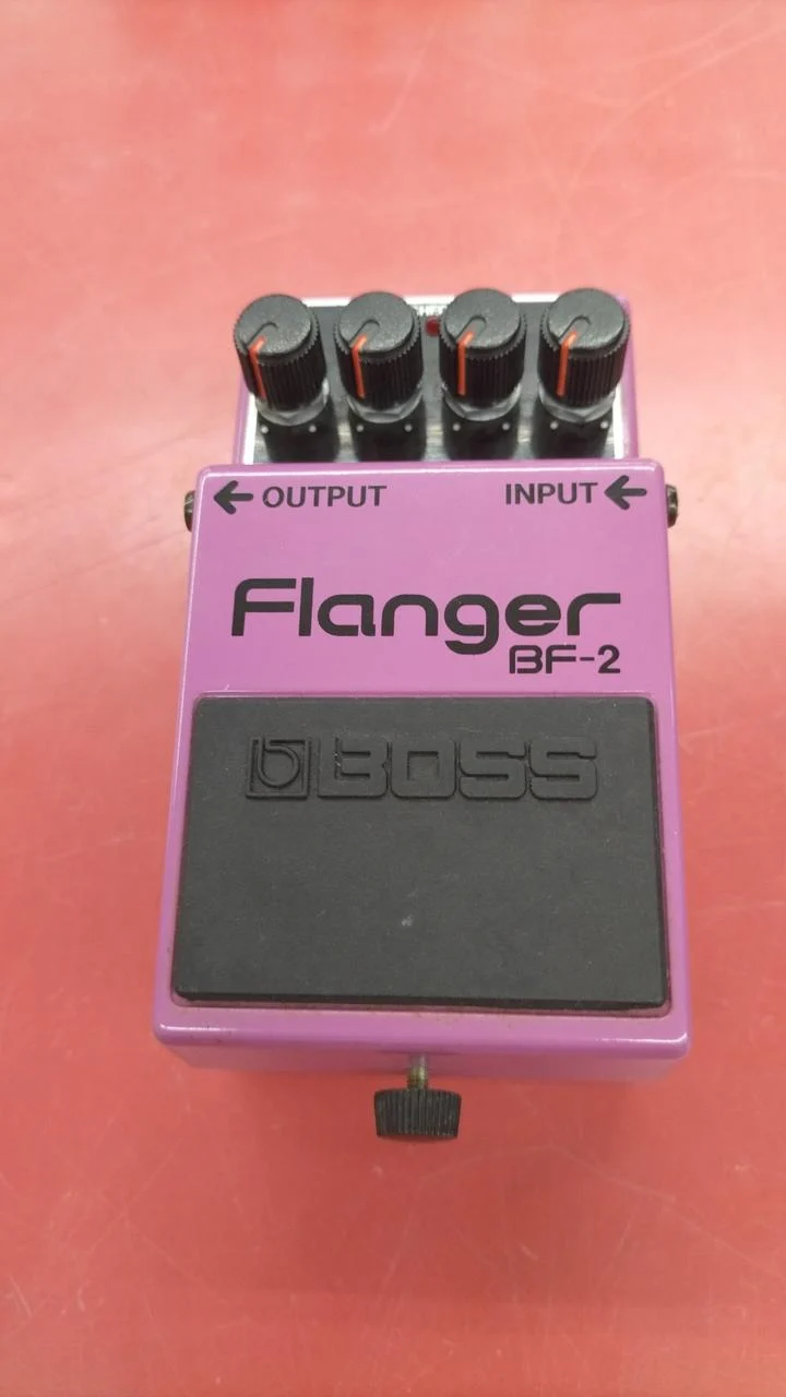 BOSS Effektpedal: BF-2