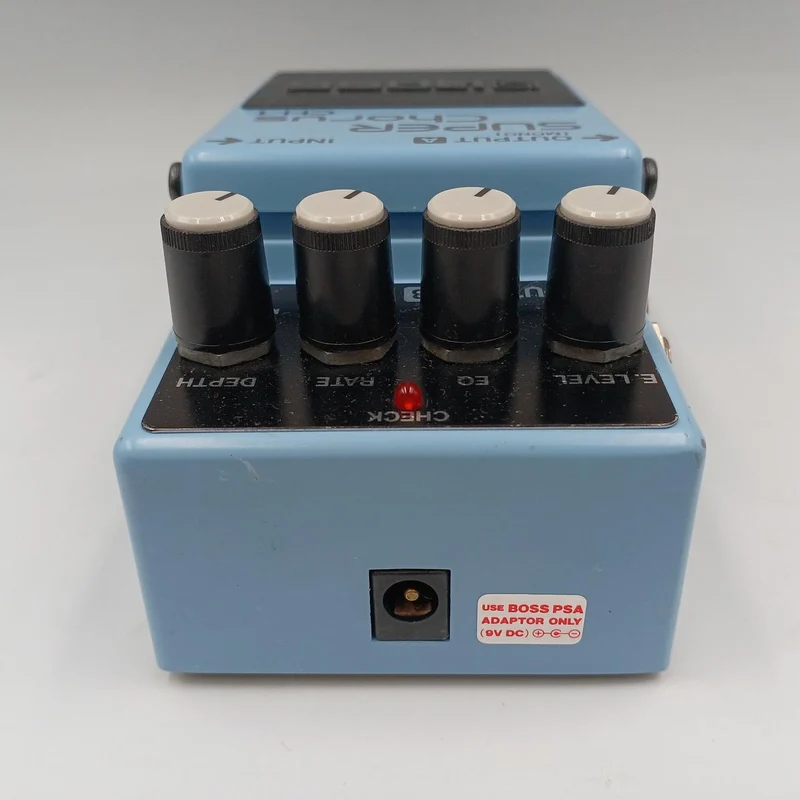 BOSS Effektpedal CH-1