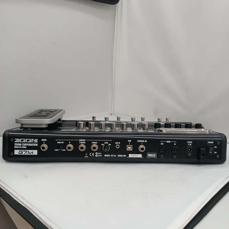 ZOOM Multi-Effekte G7.1UT