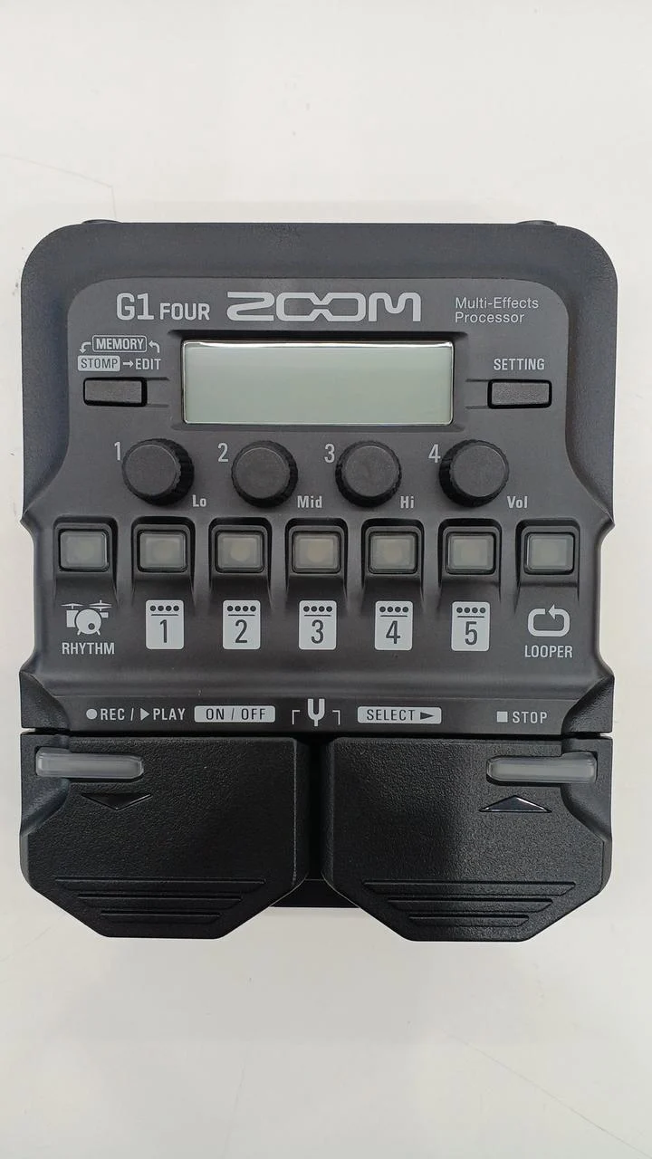 ZOOM Multi-Effekte G1 FOUR