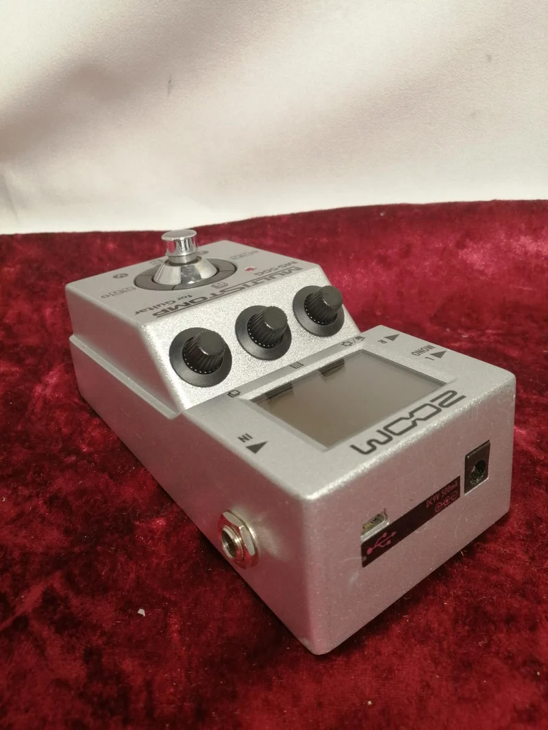 ZOOM Multi-Effektpedal MS-50G