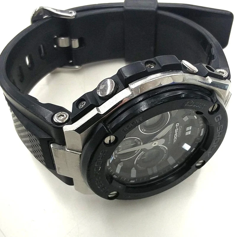 CASIO G-SHOCK GST-W300