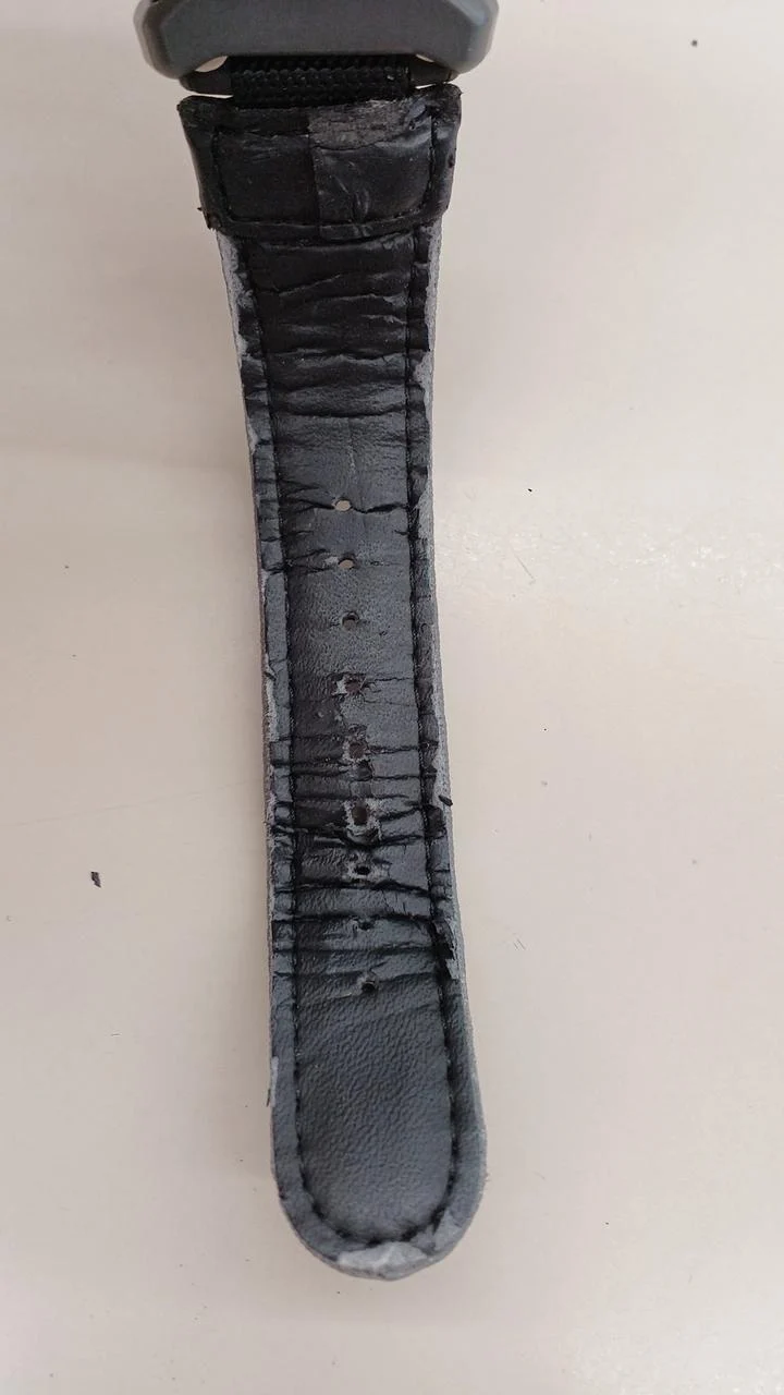 CASIO G-SHOCK GT-008 Schwarz×Grau, Zustand C (gebraucht)