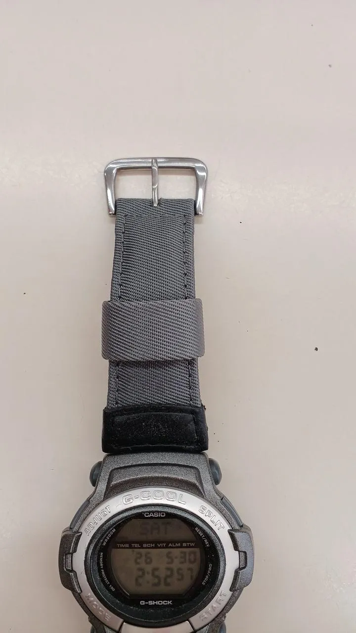 CASIO G-SHOCK GT-008 Schwarz×Grau, Zustand C (gebraucht)