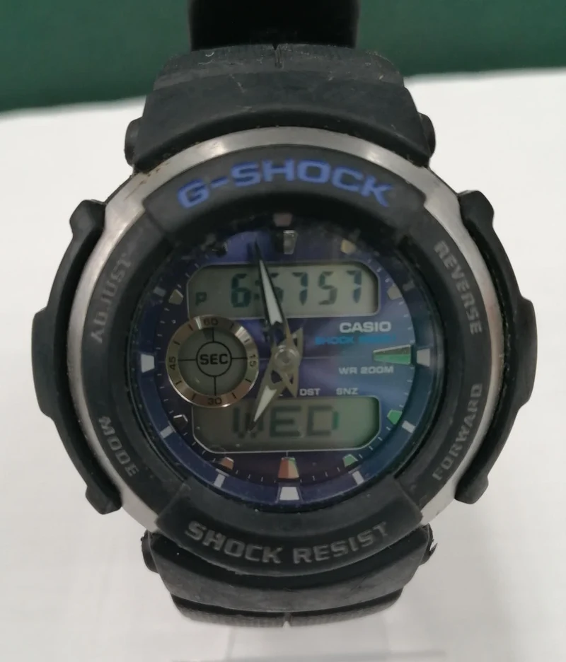 CASIO G-SHOCK Quarz Typ G-300