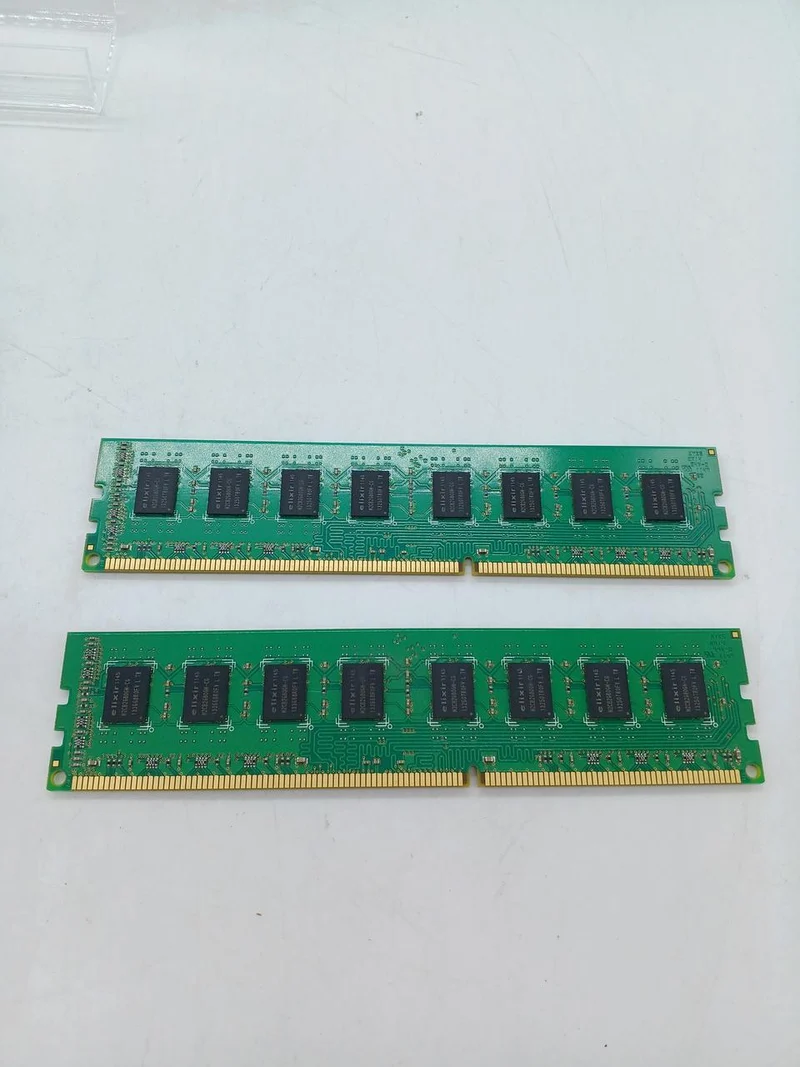 ELIXIR DDR3-Speicher W3U1333Q-4G