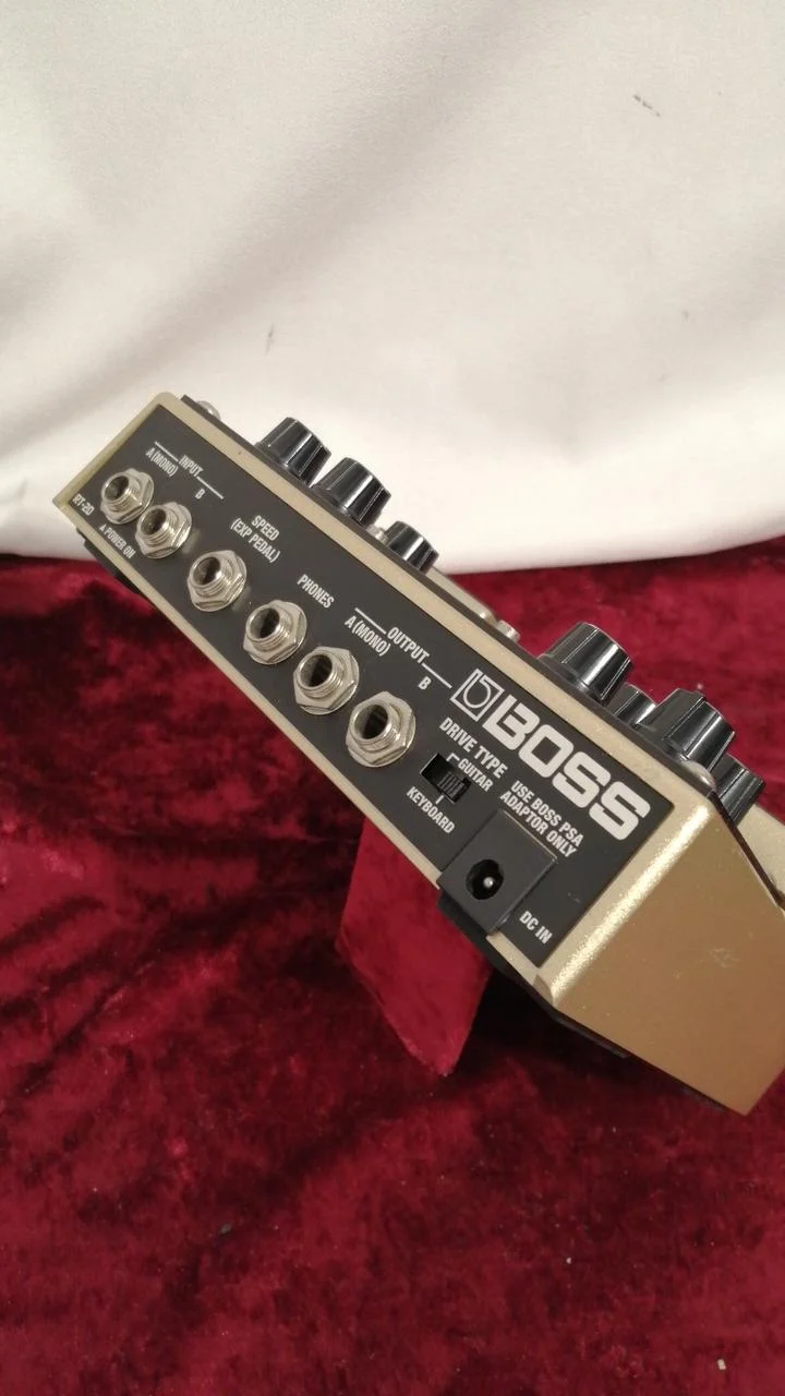 BOSS Effektpedal RT-20
