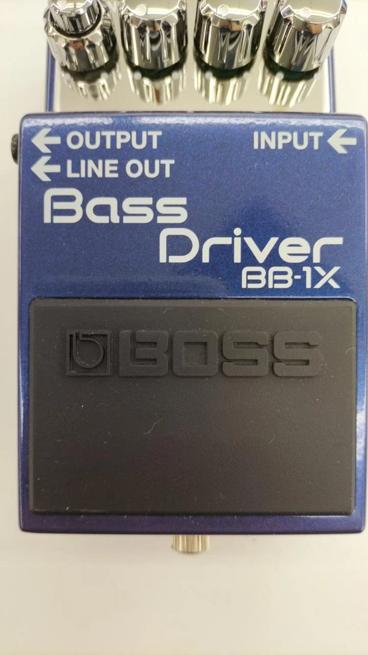 BOSS Vorverstärker BB-1X BASS DRIVER Bass-Vorverstärker