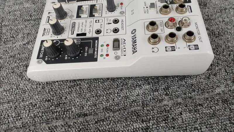 YAMAHA Audio-Interface AG03