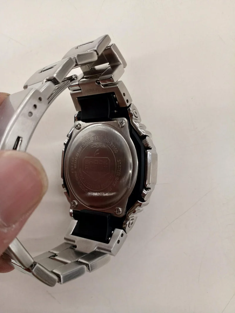 CASIO G-SHOCK GM-2110D