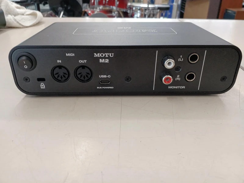 MOTU Audio-Interface: M2