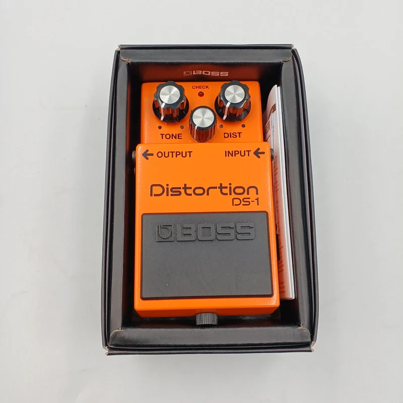 BOSS Effektpedal: DS-1