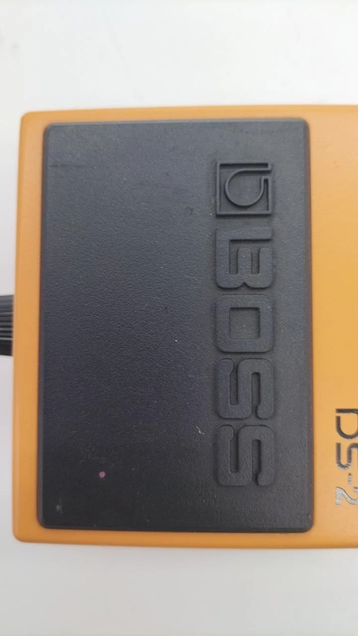 BOSS Distortion Effects DS-2