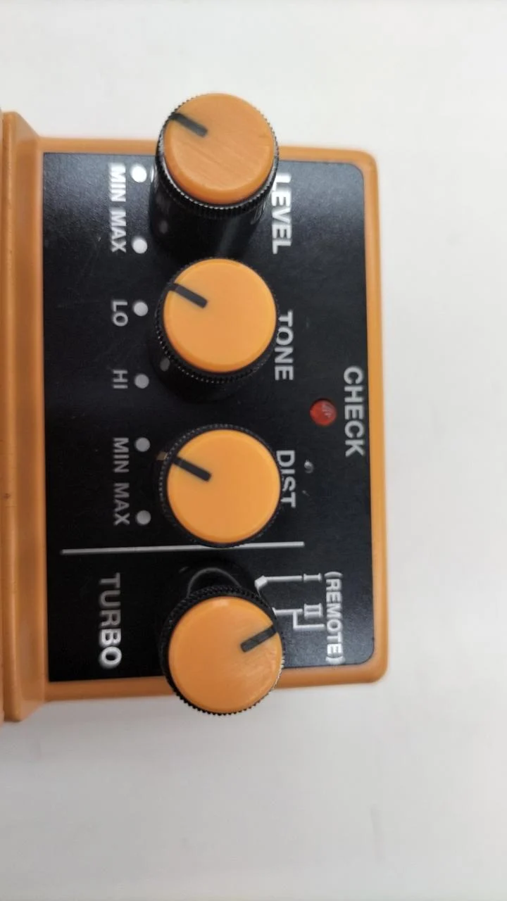 BOSS Distortion Effects DS-2