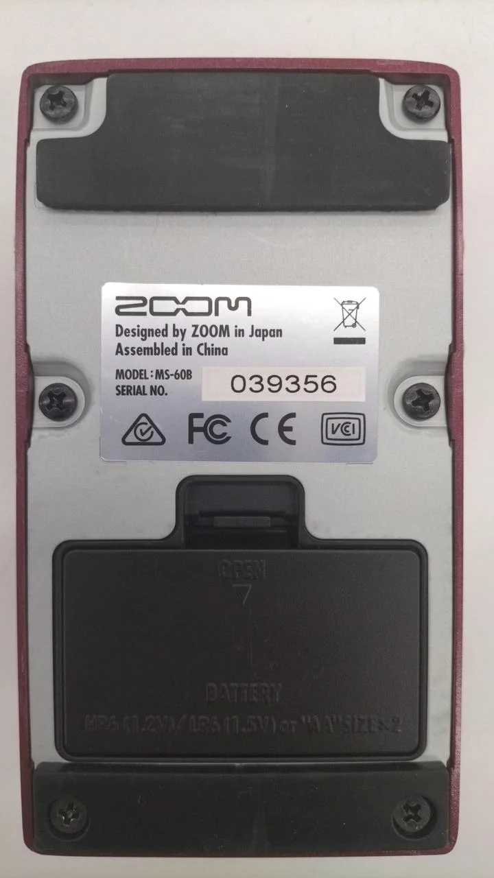 ZOOM Multi-Effektpedal MS-60B