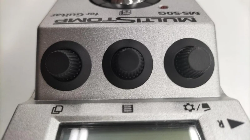 ZOOM Multi-Effektpedal MS-50G